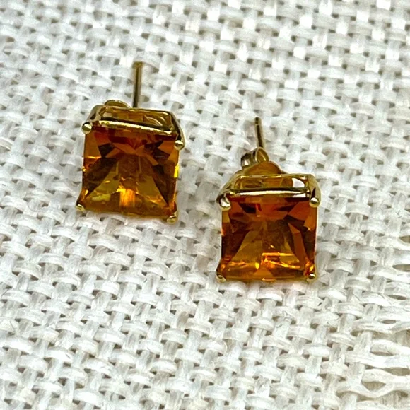 Vintage 14K Yellow Gold Princess Cut Citrine Stud Earrings - Picture 1 of 17